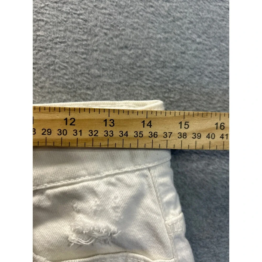 KanCan High Rise Distressed Denim Shorts Womens Medium White Raw Frayed Hem